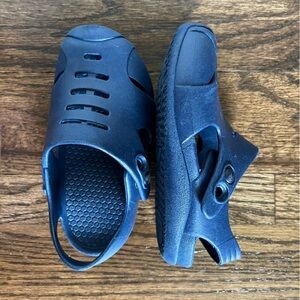 Okabashi Toddler Carter Camp Shoes Sandals Navy Blue 8 VGUC